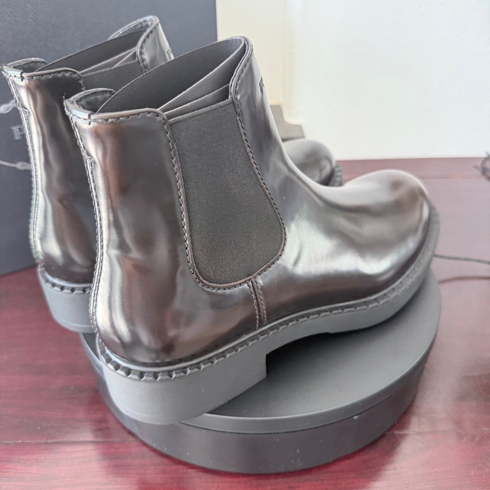 Prada 2TE168 Spazzolato Leather Chelsea Ankle Boots Mens Brown Lug Sole UK8.5 - Picture 6 of 14